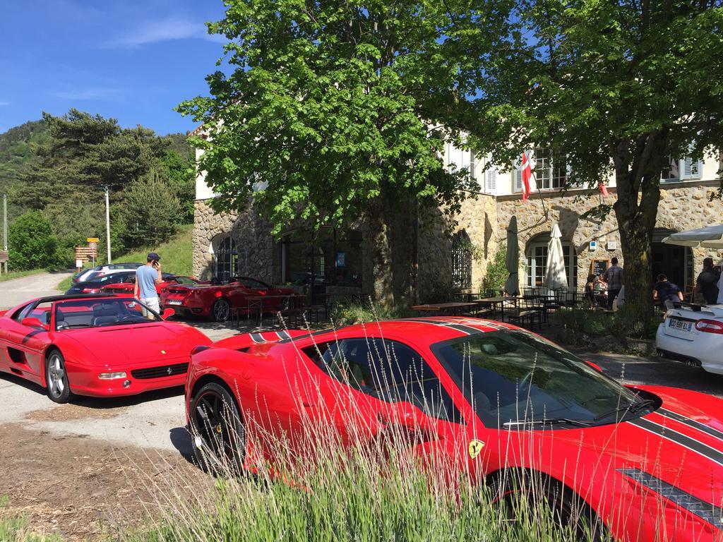 Auberge Du Col De Brouisブレイユ・シュル・ロワイヤ エクステリア 写真